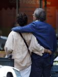 Amsterdam 17 juli 2025
Herman Heinsbroek met zijn vriendin Leontine Willemse in Amsterdam zuid.