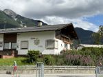 Seefeld, 22 Juli 2025
Huis van Monique Hansler en Mike Hansler Winter in Seefeld  wat inmiddels nieuwe bewoners heeft.
De familie is vertrokken naar Spanje