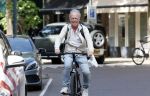 Amsterdam 15 juli 2025
Jack Spijkerman op de fiets  in Amsterdam zuid.