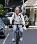 Amsterdam 15 juli 2025
Jack Spijkerman op de fiets  in Amsterdam zuid.