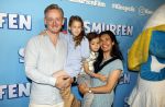 Leidschendam 6 juli 2025
Premiere Smurfen film bij Kinepolis . Aanwezig oa van de stemmencast Roxy Dekker Luuk v Leeuwen Julia Tan en Thorn de Vries . Joey Schalker kwam met zijn vrouw en kinderen