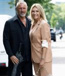 Amsterdam 16 juli 2025
John de Wolf met zijn vrouw  Inge Zijdenbos op de pc hooftstraat.
