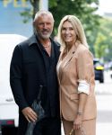 Amsterdam 16 juli 2025
John de Wolf met zijn vrouw  Inge Zijdenbos op de pc hooftstraat.