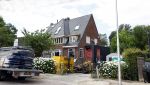 Amstelveen 27 juni 2025
Johnny Heitinga heeft nieuwe huis gekocht aan de amstel wat nu helemaal verbouwd wordt.