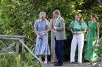 Den Haag 30 juni 2025
Jaarlijkse fotouurtje op huis ten Bosch met aanwezig Koning Willem Alexander Koningin Maxima Prinses Amalia Prinses Alexia Prinses Ariane en hondje Mambo.