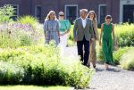 Den Haag 30 juni 2025
Jaarlijkse fotouurtje op huis ten Bosch met aanwezig Koning Willem Alexander Koningin Maxima Prinses Amalia Prinses Alexia Prinses Ariane en hondje Mambo.