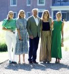 Den Haag 30 juni 2025
Jaarlijkse fotouurtje op huis ten Bosch met aanwezig Koning Willem Alexander Koningin Maxima Prinses Amalia Prinses Alexia Prinses Ariane en hondje Mambo.