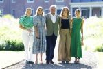 Den Haag 30 juni 2025
Jaarlijkse fotouurtje op huis ten Bosch met aanwezig Koning Willem Alexander Koningin Maxima Prinses Amalia Prinses Alexia Prinses Ariane en hondje Mambo.