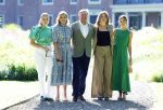 Den Haag 30 juni 2025
Jaarlijkse fotouurtje op huis ten Bosch met aanwezig Koning Willem Alexander Koningin Maxima Prinses Amalia Prinses Alexia Prinses Ariane en hondje Mambo.