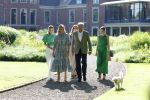 Den Haag 30 juni 2025
Jaarlijkse fotouurtje op huis ten Bosch met aanwezig Koning Willem Alexander Koningin Maxima Prinses Amalia Prinses Alexia Prinses Ariane en hondje Mambo.