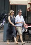 Gouda 18 juli 2025
Rogier Smit heeft een afspraak met zijn zus Pauline en zwager Reinout  in het centrum van Gouda.
