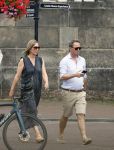 Gouda 18 juli 2025
Rogier Smit heeft een afspraak met zijn zus Pauline en zwager Reinout  in het centrum van Gouda.