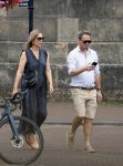 Gouda 18 juli 2025
Rogier Smit heeft een afspraak met zijn zus Pauline en zwager Reinout  in het centrum van Gouda.