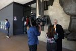 Den Haag 9 juli 2025
Rechtszaak hoger beroep Maxime Meiland in rechtbank Den Haag .
Maxime kwam met haar moeder Erica Meiland Jan Dijkgraaf en advocaat Sebas Diekstra. Advocaat Peter Schouten verdedigt bde tegenpartij . Peter heeft beveiliging