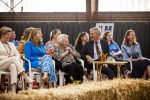 Den Haag 5 juli 2025
Hare Koninklijke Hoogheid Prinses Beatrix der Nederlanden heeft op zaterdagmiddag 5 juli het 60-jarig jubileum van de Stichting Paardrijden voor Gehandicapten (SPG) op de Madurodam Manege in Den Haag bijgewoond.