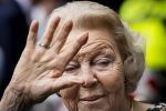 Den Haag 5 juli 2025
Hare Koninklijke Hoogheid Prinses Beatrix der Nederlanden heeft op zaterdagmiddag 5 juli het 60-jarig jubileum van de Stichting Paardrijden voor Gehandicapten (SPG) op de Madurodam Manege in Den Haag bijgewoond.