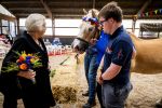 Den Haag 5 juli 2025
Hare Koninklijke Hoogheid Prinses Beatrix der Nederlanden heeft op zaterdagmiddag 5 juli het 60-jarig jubileum van de Stichting Paardrijden voor Gehandicapten (SPG) op de Madurodam Manege in Den Haag bijgewoond.