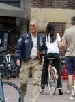 Gouda 18 juli 2025
Rogier Smit heeft een afspraak met zijn zus Pauline en zwager Reinout  in het centrum van Gouda.