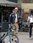 Gouda 18 juli 2025
Rogier Smit heeft een afspraak met zijn zus Pauline en zwager Reinout  in het centrum van Gouda.