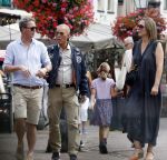 Gouda 18 juli 2025
Rogier Smit heeft een afspraak met zijn zus Pauline en zwager Reinout  in het centrum van Gouda.