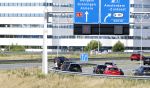 Amsterdam 17 juli 2025
Undercover Politie wagens op de vluchtstrook van de A9