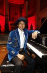 Amsterdam 27 juni 2025
Wibi Soerjadi geeft een concert in de Duif in Amsterdam.