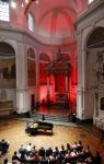 Amsterdam 27 juni 2025
Wibi Soerjadi geeft een concert in de Duif in Amsterdam.