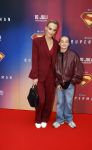 Amsterdam 8 juli 2025
Premiere superman in Tuschinski. Ymre Stiekema met dochter