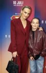 Amsterdam 8 juli 2025
Premiere superman in Tuschinski. Ymre Stiekema met dochter