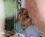 Den Haag, 22 augustus 1997
Emily Bremers samen met Prins Willem Alexander dinerend in een Haags restaurant
