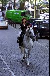Amsterdam 6 Augustus 199
Mylene de la Haye op een paard in Amsterdam.