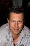 Hilversum 24 augustus 2000
vieuwing \