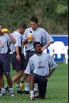 Hoenderloo, 14 augustus 2000
eerste training nederlands elftal onder leiding van de nieuwe bondscoach Louis v Gaal
Patrick kluivert en Jan Vennegoor