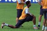 Hoenderloo, 14 augustus 2000
eerste training nederlands elftal onder leiding van de nieuwe bondscoach Louis v Gaal
Patrick kluivert