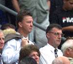 Amsterdam Arena stadion, 13 Augustus 2000
PSV-Roda JC, eindstand 2-0 om de Johan Cruyff-schaal
Louis v Gaal samen met zij assistent Ruud Krol