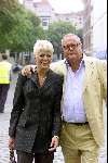 Rotterdam 27 augustus 2000
Feest trouwen Paul de Leeuw en Stephan Nugter.
Simone Kleinsma met Guus Verstraeten