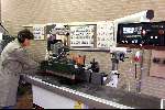 Eindhoven, 23 Augustus 2000
Stedelijk College.
Leerling bij nieuwe freesbank met computer