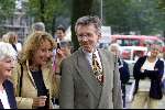 Rotterdam 27 augustus 2000
Feest trouwen Paul de Leeuw en Stephan Nugter.
Vera Keur met haar man