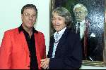Laren 10 augustus 2001
Opening expositie Toon Hermans.
Frans Molenaar met secretaresse Toon Hermans