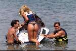 Marbella 31 juli 2001
Gerard Joling   met Willeke op jetski