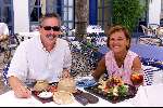 Marbella 31 juli 2001
Huub Schalkwijk met zijn vrouw