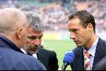 Amsterdam 12 augustus 2001
 PSV- FC Twente 3-2 voor de Johan Cruyffschaal in de Amsterdam Arena.
Johny v t Schip en Erik Gerets