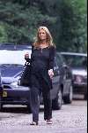 Bussum 6 augustus 2001
Leontine Borsato  gaat naar Yogales i v m bevalling 2e kind.