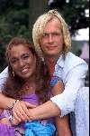 Amsterdam 6 augustus 2001
Patty Brard met haar man Rene