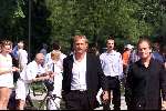 Amsterdam 25 augustus 2001
Begrafenis van Sylvia Millecam op Westgaarde.
Harm Edens en Philip Bolluyt