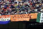 Amsterdam 12 augustus 2001
 PSV- FC Twente 3-2 voor de Johan Cruyffschaal in de Amsterdam Arena.
Spanddoek Ronald waterreus