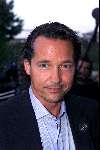 Amsterdam 20 augustus 2001
Premiere Soul Assassin in Pathe Arena.
Thom Hoffman met zijn vriendin.