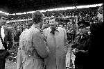 Amsterdam, 18 April 1982 Olympisch stadion
PSV-AJAX, eindstand 3-0
Voorzitter Ton Harmsen samen met de verliezende coach Thijs Libregts en manager Kees Ploegsma