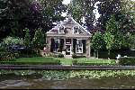Loosdrecht 2 Augustus 2001
Villa aan de Vecht
Sloepenroute