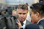 Eindhoven 6 augustus 2002
Opening PSV stadion met de oud spelers 1988
PSV-Herta BSC
Guus Hiddink wordt geintervieuwd door Zuid Koreaanse TV